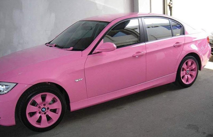розовый BMW